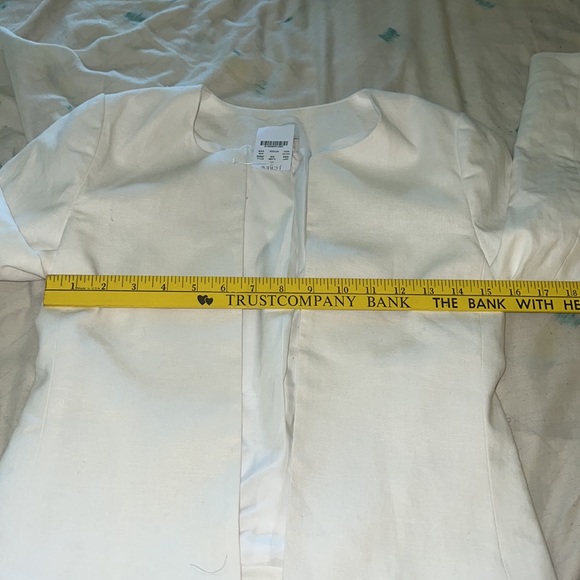 J Crew white linen/cotton blazer - Picture 6 of 12